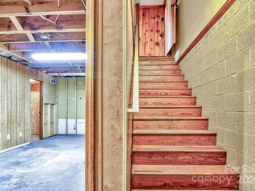 512 Gold Hill Avenue, Rockwell, NC 28138.  MLS# CAR4331532, YatesRealty ID 3055. 