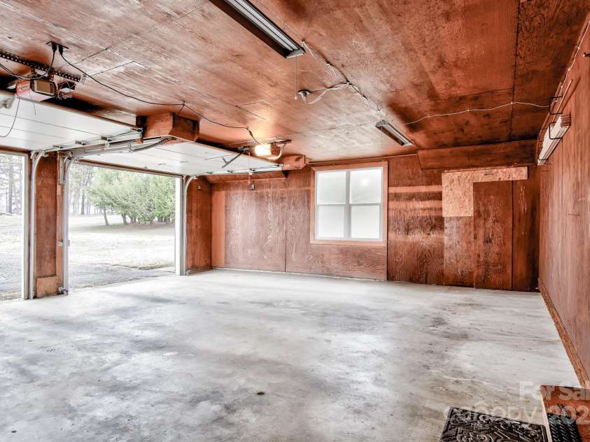 512 Gold Hill Avenue, Rockwell, NC 28138.  MLS# CAR4331532, YatesRealty ID 3055. 