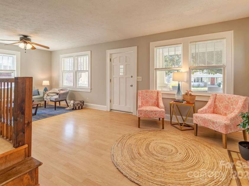 57 Craggy Avenue, Asheville, NC 28806.  MLS# CAR4235755, YatesRealty ID 3055. 