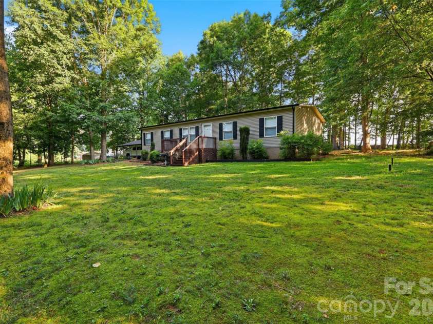 975 Jay Burke Road, Taylorsville, NC 28681.  MLS# CAR4392183, YatesRealty ID 30552. 