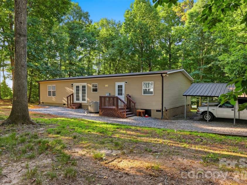 975 Jay Burke Road, Taylorsville, NC 28681.  MLS# CAR4392183, YatesRealty ID 30552. 