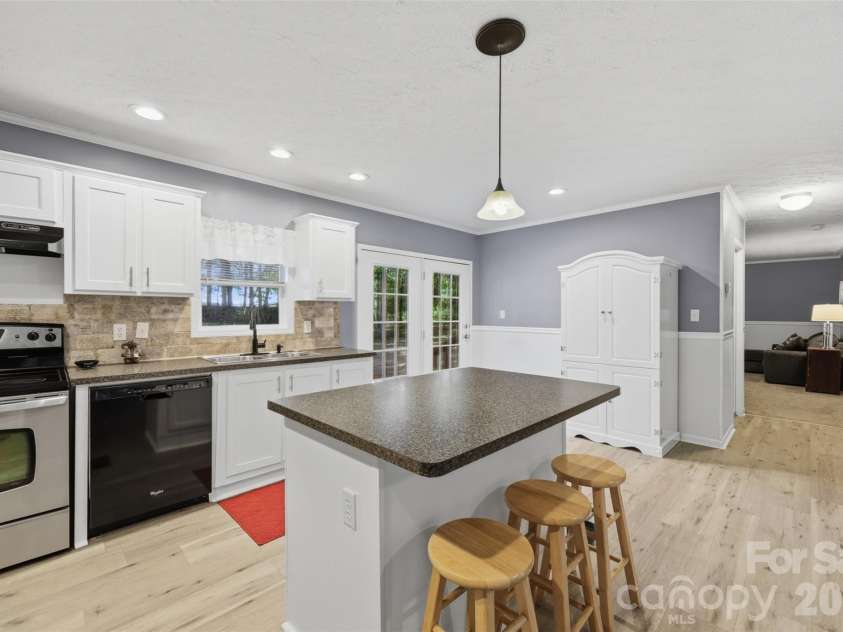 975 Jay Burke Road, Taylorsville, NC 28681.  MLS# CAR4392183, YatesRealty ID 30552. 