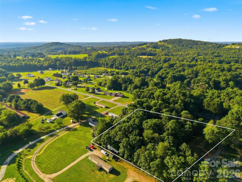 975 Jay Burke Road, Taylorsville, NC 28681.  MLS# CAR4392183, YatesRealty ID 30552. 