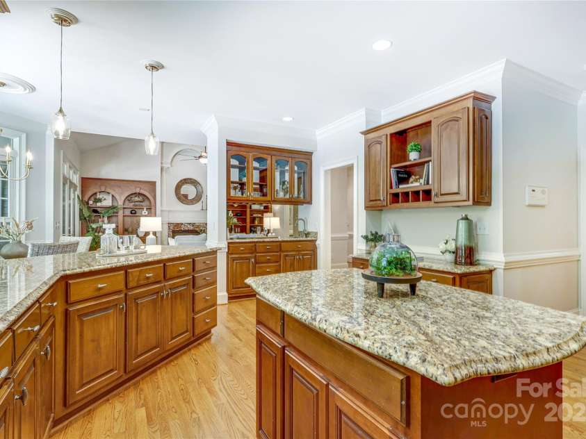 2500 High Ridge Road, Charlotte, NC 28270.  MLS# CAR4281110, YatesRealty ID 30553. 