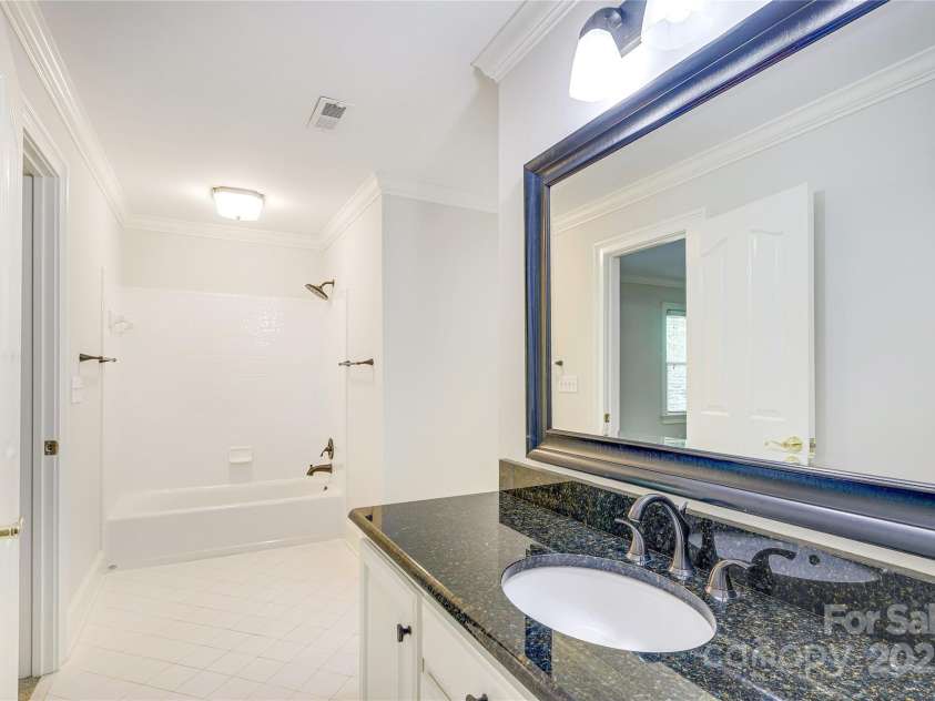 2500 High Ridge Road, Charlotte, NC 28270.  MLS# CAR4281110, YatesRealty ID 30553. 