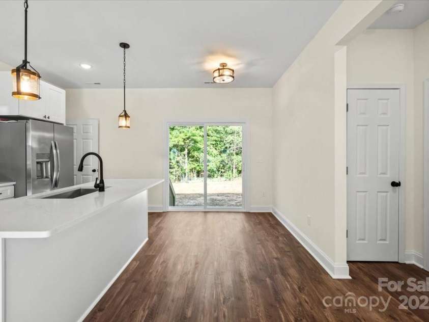 5328 Oaktree Drive, Gastonia, NC 28052.  MLS# CAR4276151, YatesRealty ID 30554. 