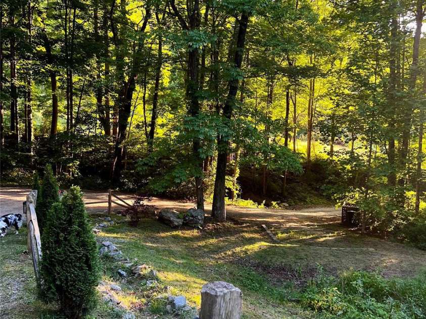 747 Osborne Road, Clyde, NC 28721.  MLS# CAR4381805, YatesRealty ID 30554. 