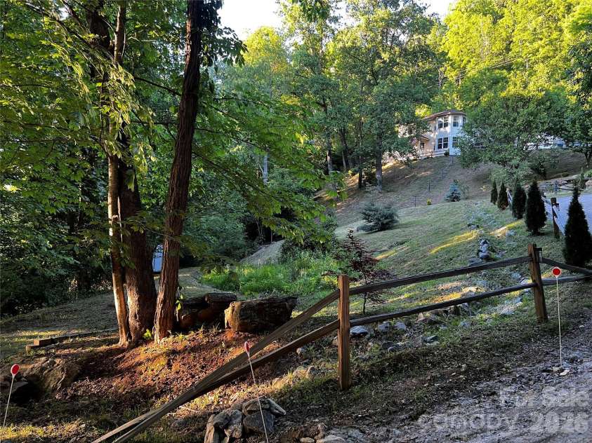 747 Osborne Road, Clyde, NC 28721.  MLS# CAR4381805, YatesRealty ID 30554. 