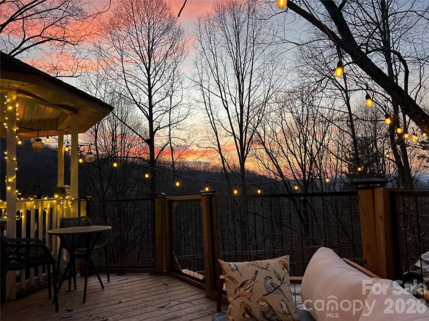 747 Osborne Road, Clyde, NC 28721.  MLS# CAR4381805, YatesRealty ID 30554. 