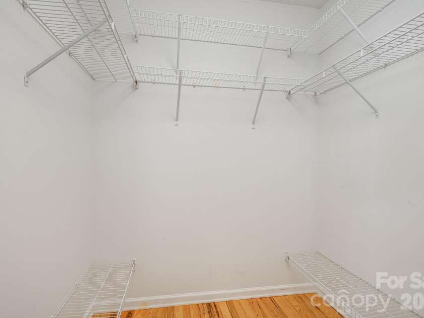 747 Osborne Road, Clyde, NC 28721.  MLS# CAR4381805, YatesRealty ID 30554. 
