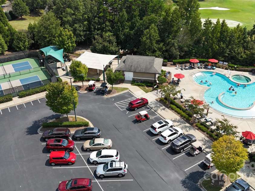 8024 Carolina Lakes Way, Fort Mill, SC 29707.  MLS# CAR4215671, YatesRealty ID 30555. Lodge Pool and Pickleball Courts