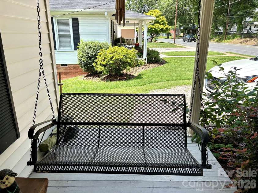 809 A Street, Kannapolis, NC 28081.  MLS# CAR4393491, YatesRealty ID 30555. 