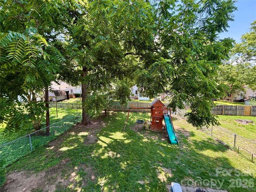 809 A Street, Kannapolis, NC 28081.  MLS# CAR4393491, YatesRealty ID 30555. 