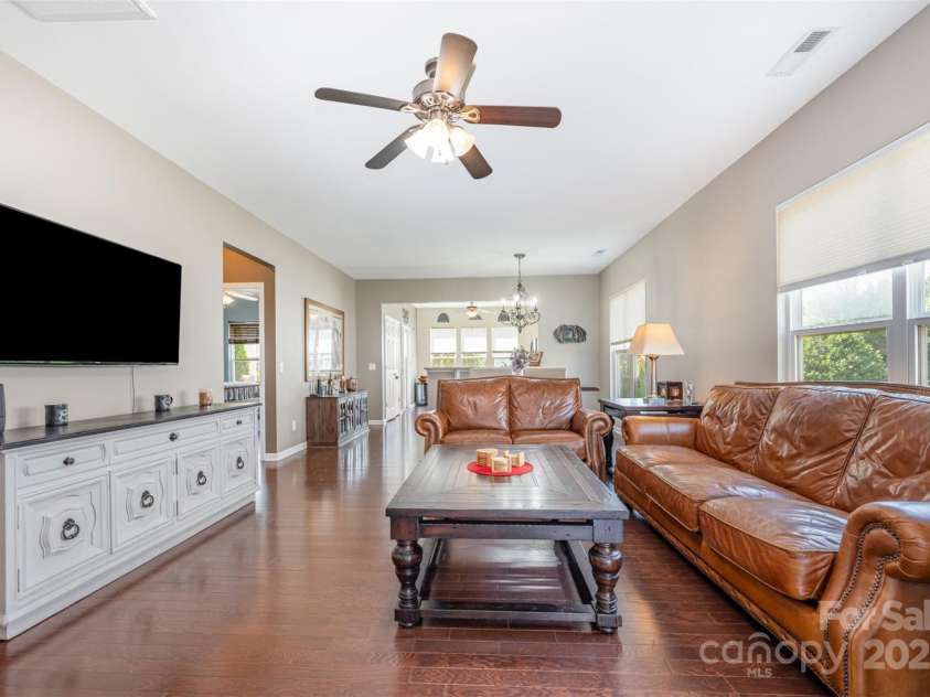 23023 Whimbrel Circle, Fort Mill, SC 29707.  MLS# CAR4284537, YatesRealty ID 30556. 