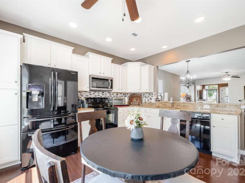 23023 Whimbrel Circle, Fort Mill, SC 29707.  MLS# CAR4284537, YatesRealty ID 30556. 