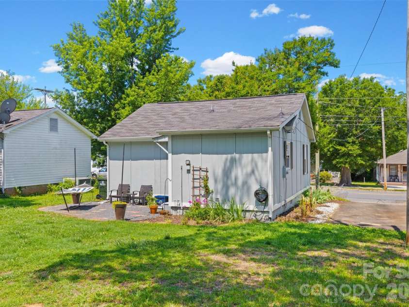 304 Annafrel Street, Rock Hill, SC 29730.  MLS# CAR4393428, YatesRealty ID 30558. 