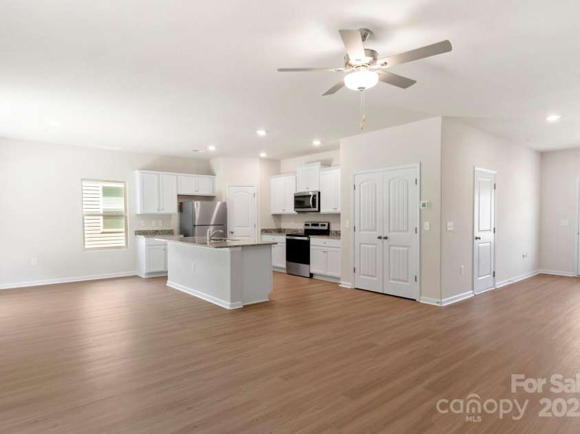 3431 Saddlebred Drive, Gastonia, NC 28052.  MLS# CAR4285662, YatesRealty ID 30558. 