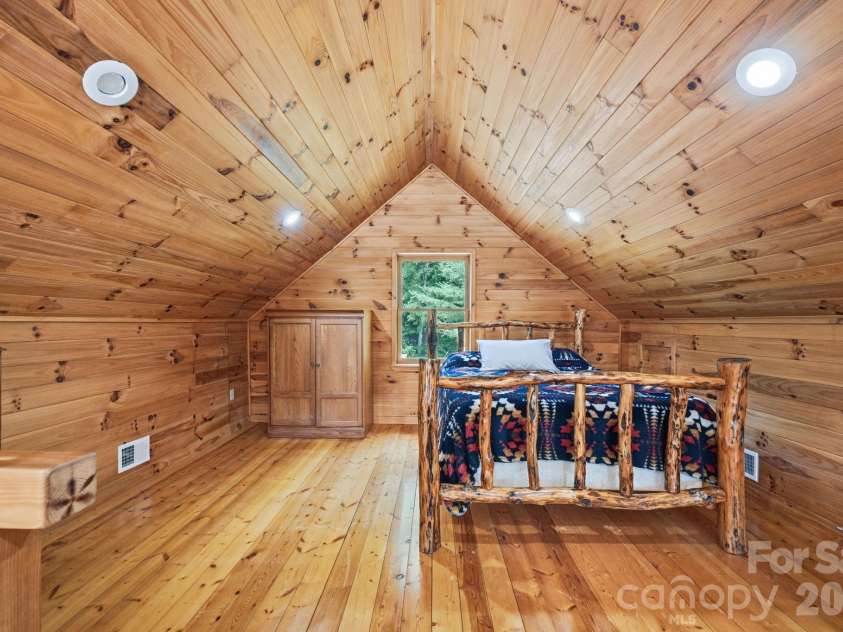 605 Valley View Drive, Purlear, NC 28665.  MLS# CAR4393524, YatesRealty ID 30559. 