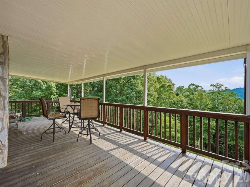 605 Valley View Drive, Purlear, NC 28665.  MLS# CAR4393524, YatesRealty ID 30559. 
