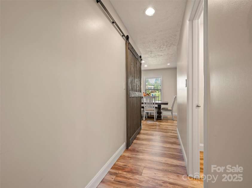 4 Daniel Drive, Fletcher, NC 28732.  MLS# CAR4312406, YatesRealty ID 3056. 