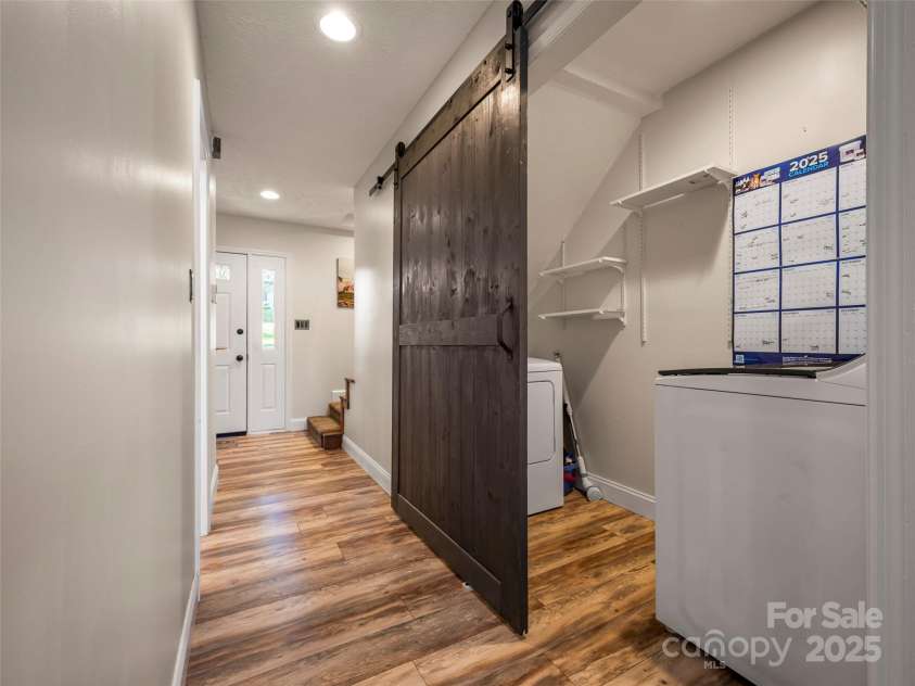 4 Daniel Drive, Fletcher, NC 28732.  MLS# CAR4312406, YatesRealty ID 3056. 