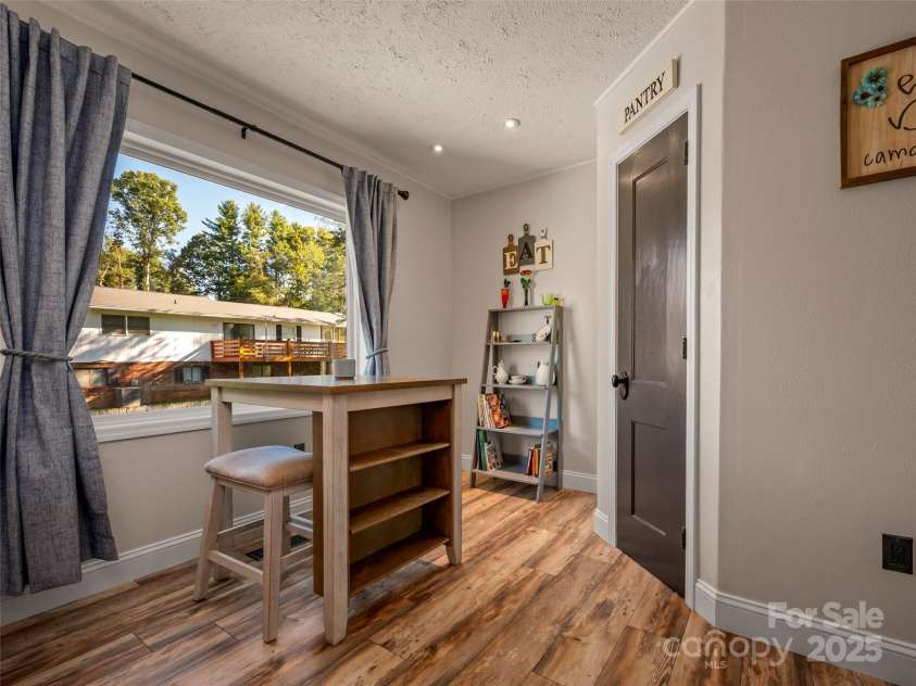 4 Daniel Drive, Fletcher, NC 28732.  MLS# CAR4312406, YatesRealty ID 3056. 