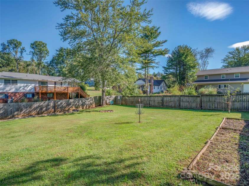 4 Daniel Drive, Fletcher, NC 28732.  MLS# CAR4312406, YatesRealty ID 3056. 