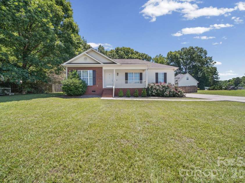 133 Polaris Drive, Wingate, NC 28174.  MLS# CAR4391765, YatesRealty ID 30561. 