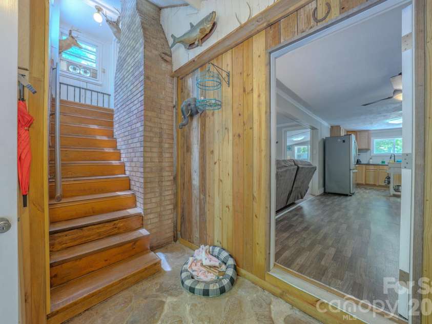 2455 Whisper Wind Lane, Morganton, NC 28655.  MLS# CAR4393398, YatesRealty ID 30562. 