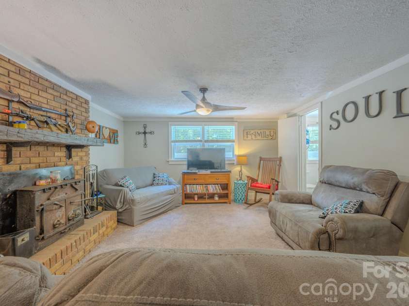 2455 Whisper Wind Lane, Morganton, NC 28655.  MLS# CAR4393398, YatesRealty ID 30562. 