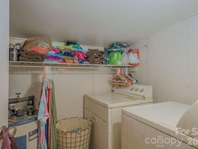 2455 Whisper Wind Lane, Morganton, NC 28655.  MLS# CAR4393398, YatesRealty ID 30562. 