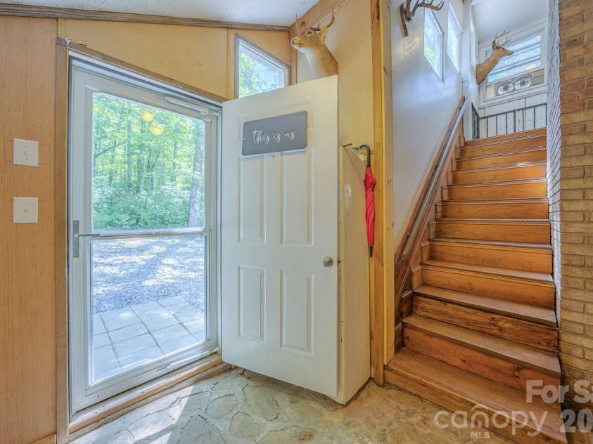 2455 Whisper Wind Lane, Morganton, NC 28655.  MLS# CAR4393398, YatesRealty ID 30562. 