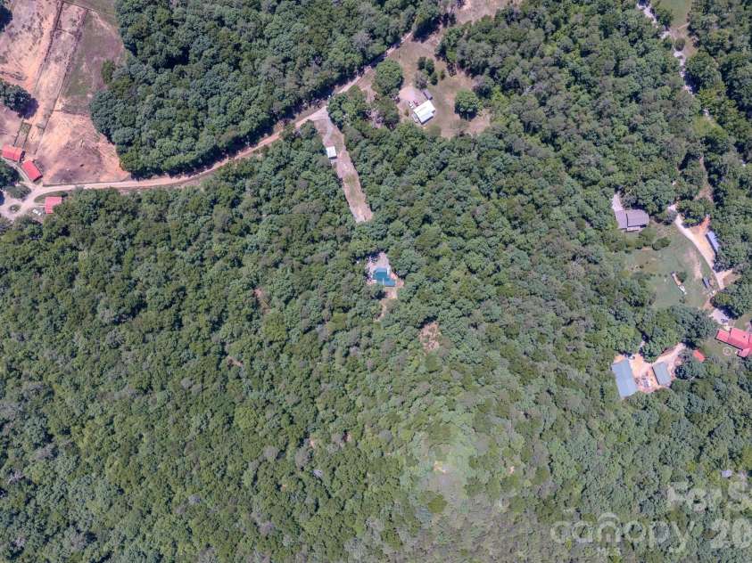 2455 Whisper Wind Lane, Morganton, NC 28655.  MLS# CAR4393398, YatesRealty ID 30562. 