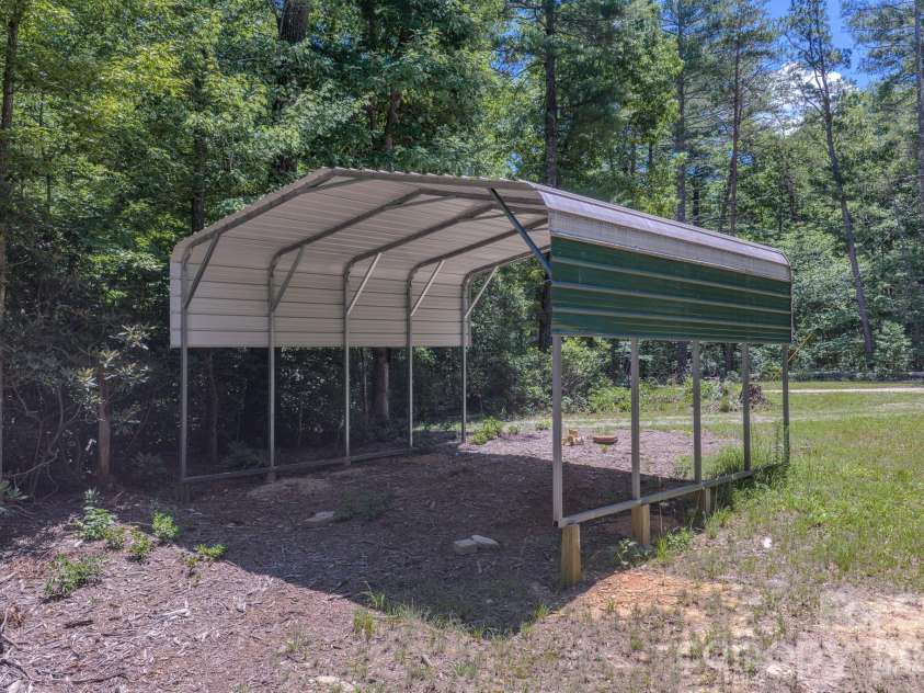 2455 Whisper Wind Lane, Morganton, NC 28655.  MLS# CAR4393398, YatesRealty ID 30562. 