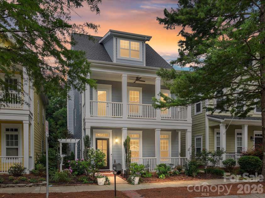 1733 Lela Avenue, Charlotte, NC 28208.  MLS# CAR4391449, YatesRealty ID 30563. 