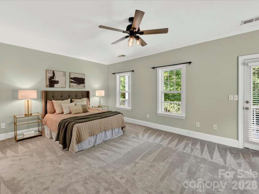 1733 Lela Avenue, Charlotte, NC 28208.  MLS# CAR4391449, YatesRealty ID 30563. 
