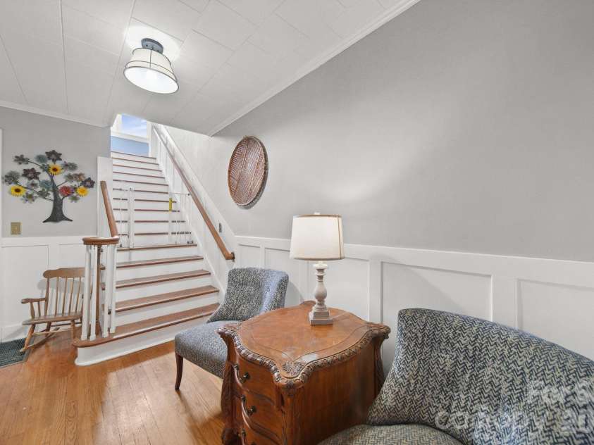 526 5th Street, Albemarle, NC 28001.  MLS# CAR4393552, YatesRealty ID 30564. Hallway - Main Level