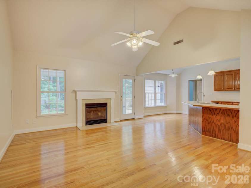 1527 Lavington Court, Gastonia, NC 28056.  MLS# CAR4392348, YatesRealty ID 30565. 