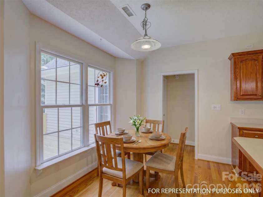 1527 Lavington Court, Gastonia, NC 28056.  MLS# CAR4392348, YatesRealty ID 30565. 