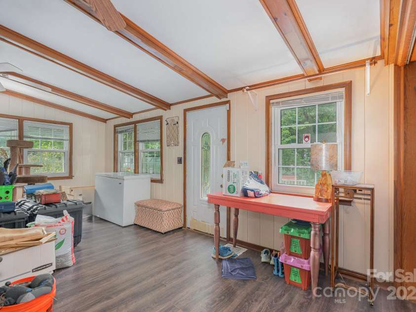 705 Townsend Avenue, Gastonia, NC 28052.  MLS# CAR4276574, YatesRealty ID 30565. 