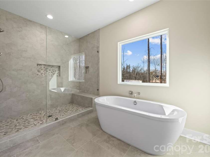 1072 Patrick Road, Gastonia, NC 28058.  MLS# CAR4391230, YatesRealty ID 30566. 