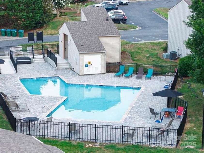 11034 Running Ridge Road, Charlotte, NC 28226.  MLS# CAR4289371, YatesRealty ID 30566. 