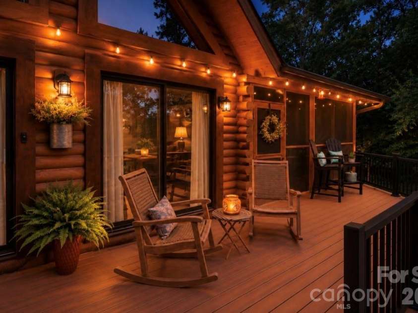 2211 Rocky Cove Lane, Denton, NC 27239.  MLS# CAR4392687, YatesRealty ID 30567. 
