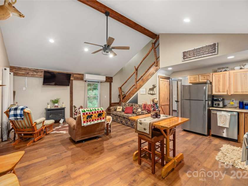 95 Robin Hood Lane, Maggie Valley, NC 28751.  MLS# CAR4288728, YatesRealty ID 30567. 