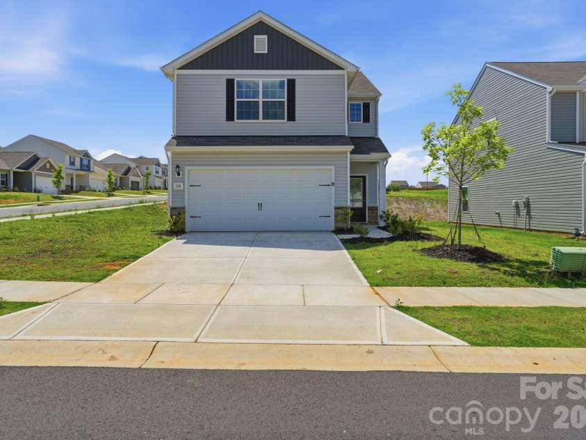118 Lightning Drive, Shelby, NC 28152.  MLS# CAR4392783, YatesRealty ID 30568. 