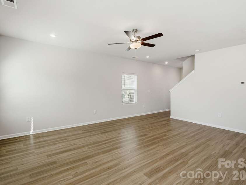 118 Lightning Drive, Shelby, NC 28152.  MLS# CAR4392783, YatesRealty ID 30568. 