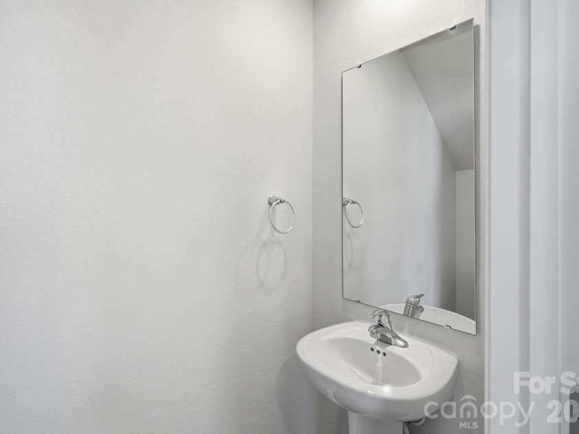 118 Lightning Drive, Shelby, NC 28152.  MLS# CAR4392783, YatesRealty ID 30568. 