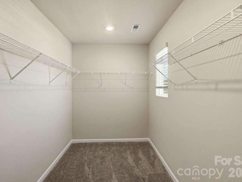 118 Lightning Drive, Shelby, NC 28152.  MLS# CAR4392783, YatesRealty ID 30568. 