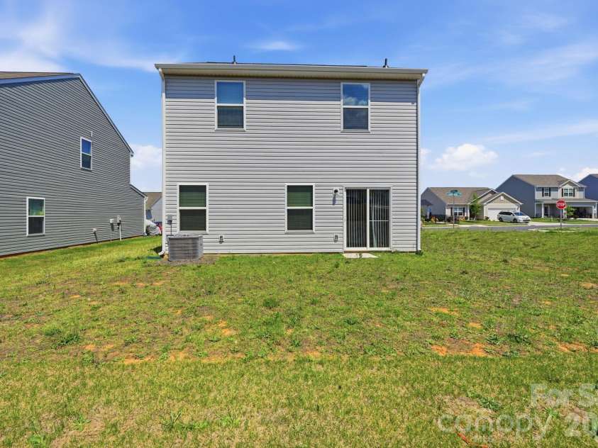 118 Lightning Drive, Shelby, NC 28152.  MLS# CAR4392783, YatesRealty ID 30568. 