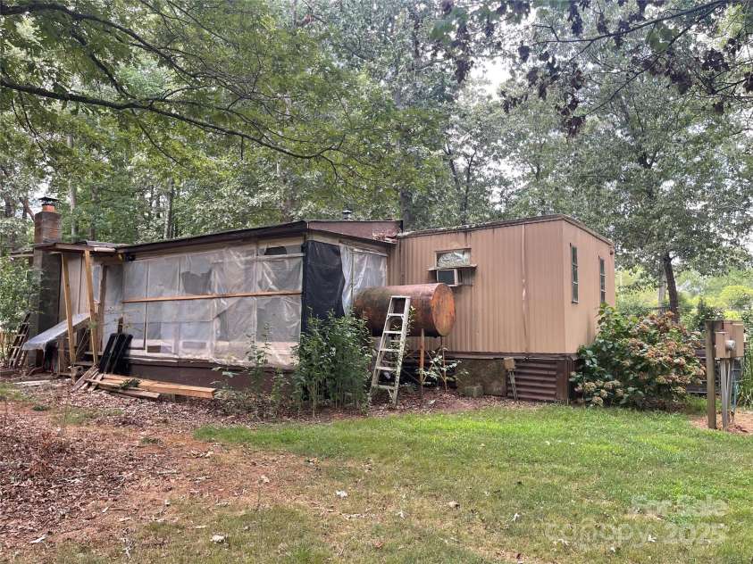 5790 Summer Lane, Cherryville, NC 28021.  MLS# CAR4285630, YatesRealty ID 3057. 